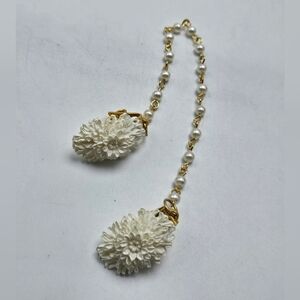 NWT Featherweights Crushed Coral Sweater Clips Faux Pearl MCM Sweater Guards VTG